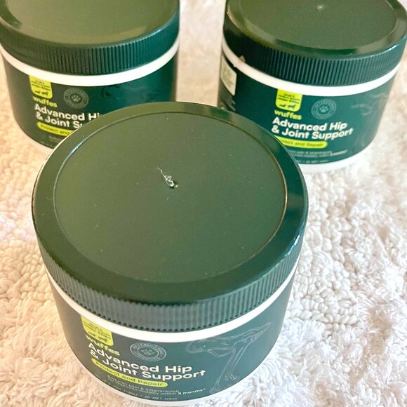 Wuffes For Small & Medium Breeds - Picture 1 of 6